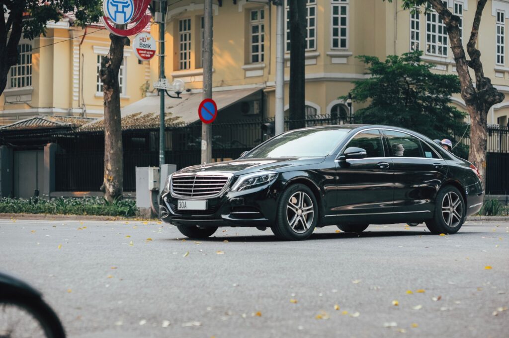 Birmingham to Solihull Private Transfers with Professional - Birmingham to Solihull Private Transfers With Professional Chauffeurs